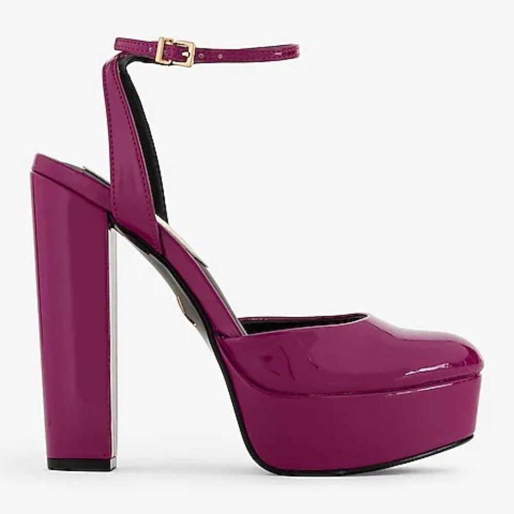 Express Rounded Toe Platform Pumps